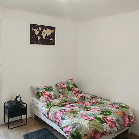 Chic Appartement F2 Conflans-Sainte-Honorine Eksteriør bilde
